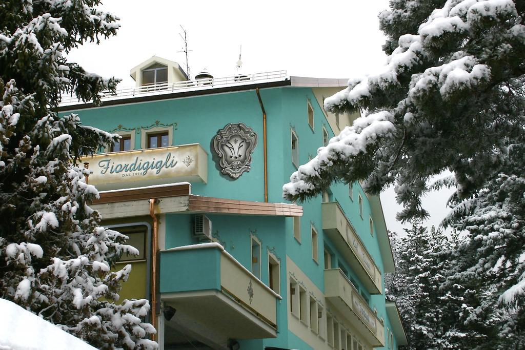 Hotel Fiordigigli LʼAquila Esterno foto