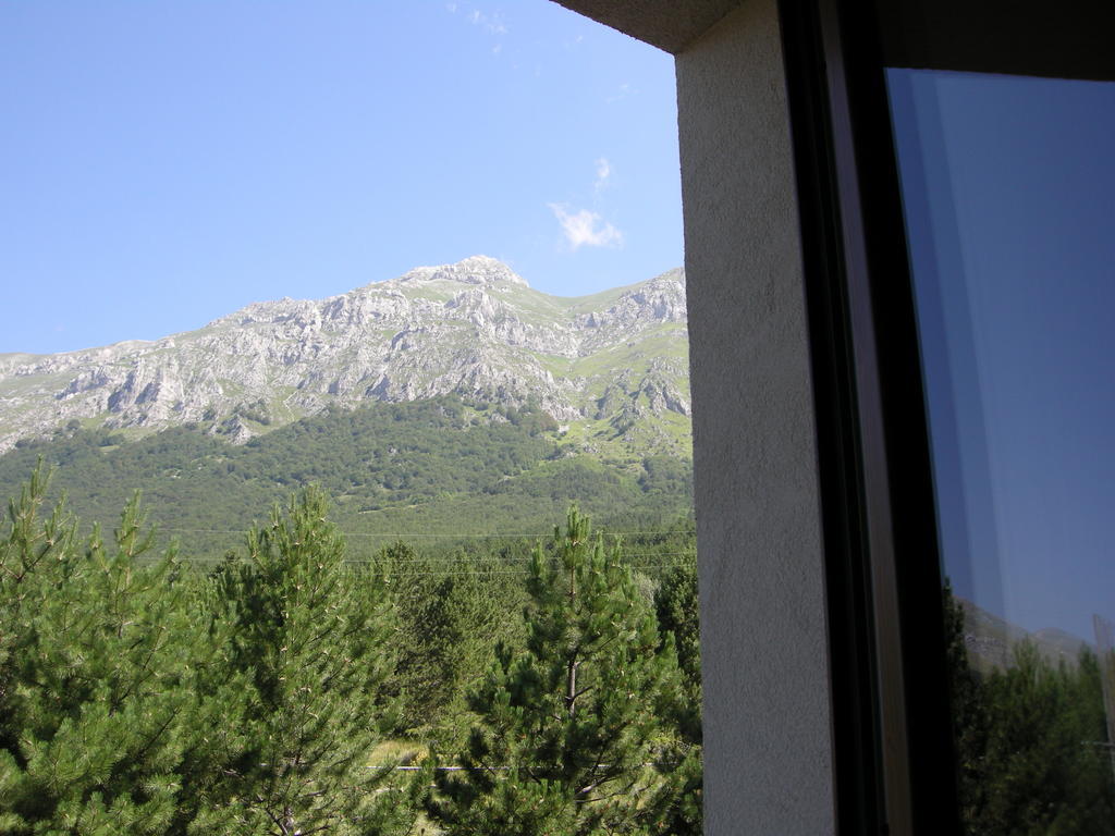 Hotel Fiordigigli LʼAquila Esterno foto