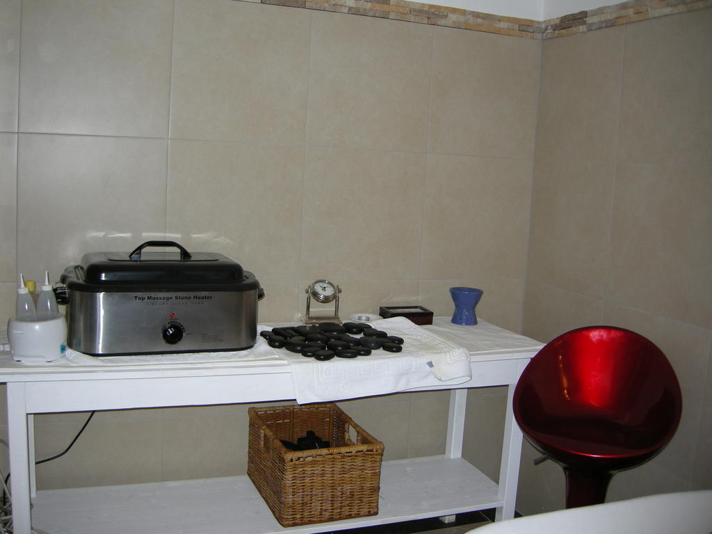 Hotel Fiordigigli LʼAquila Esterno foto