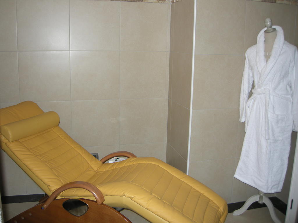 Hotel Fiordigigli LʼAquila Esterno foto